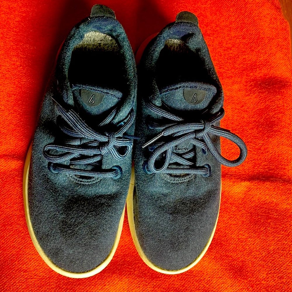 Blue Allbirds!